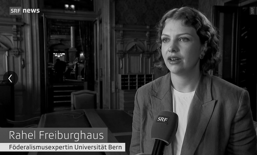 Interview with Rahel Freiburghaus, a federalism expert from the University of Bern, speaking about political matters.